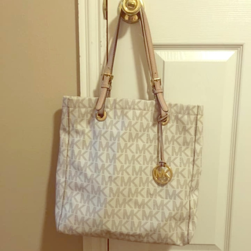 White Leather Michael Kors tote purse - Picture 1 of 1